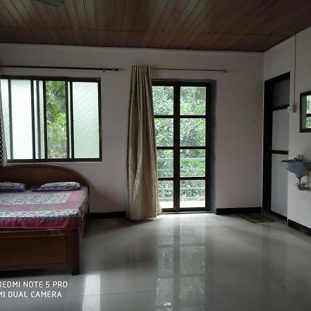 Suvarna Holiday Home Kashid Exteriör bild